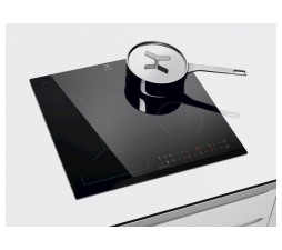 Slika 2 izdelka: Kuhalna plošča Electrolux LIV63431BK indukcija