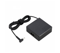 Slika 2 izdelka: Napajalnik ASUS AC 90W - U90W-01 (ADP-90LE B), do 90W, s priloženimi konicami 4mm, 4,5mm in 5,5mm