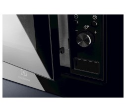 Slika 2 izdelka: Vgr. mikrovalovna Electrolux LMS2203EMX, 20L